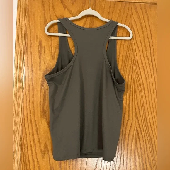 Barefoot Dreams Malibu Collection Women's Butterchic Knit Tank - NWOT - Size L - Picture 4 of 11